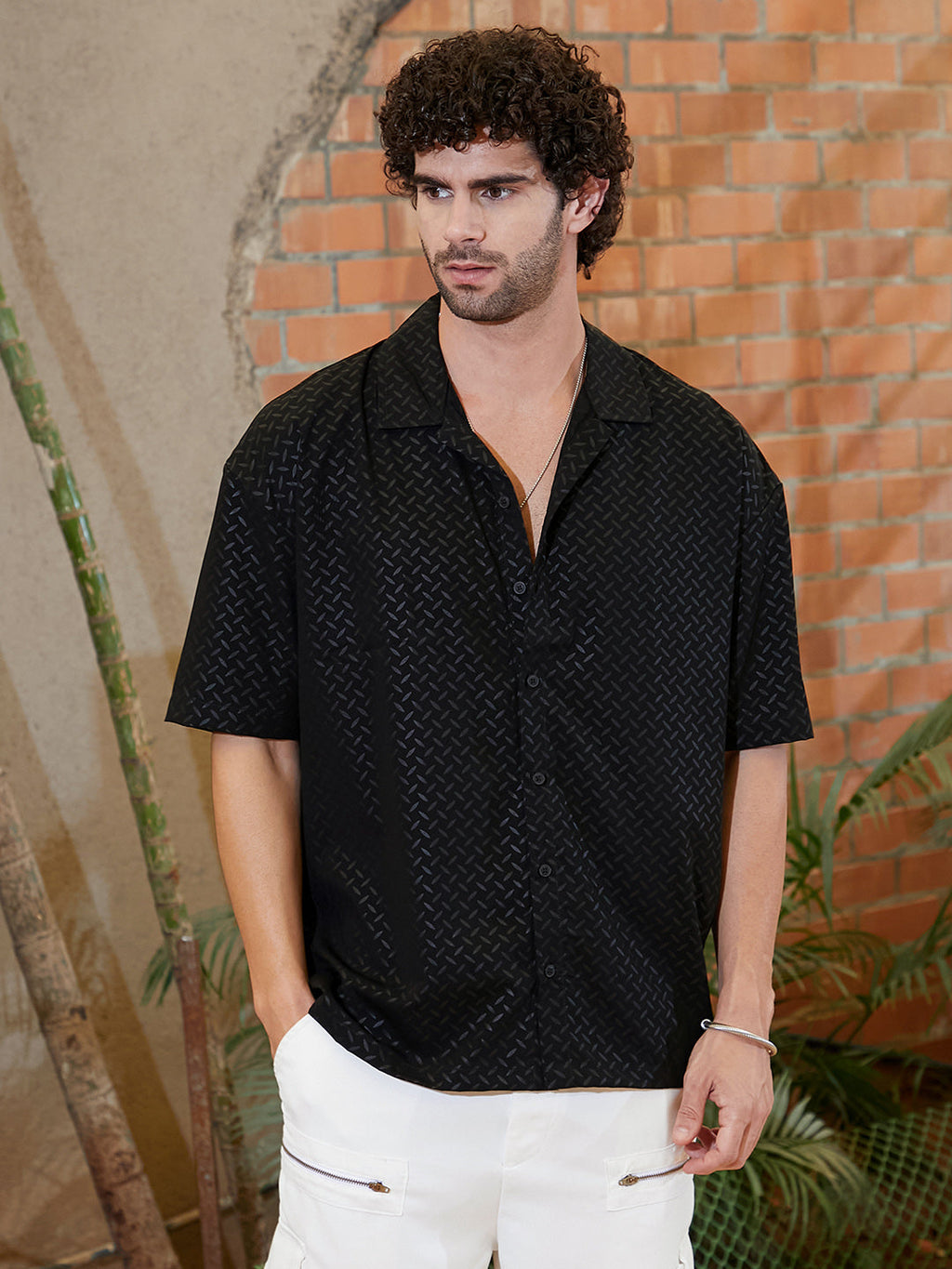 Campus Sutra Marquise-Imprint Oversized Shirt