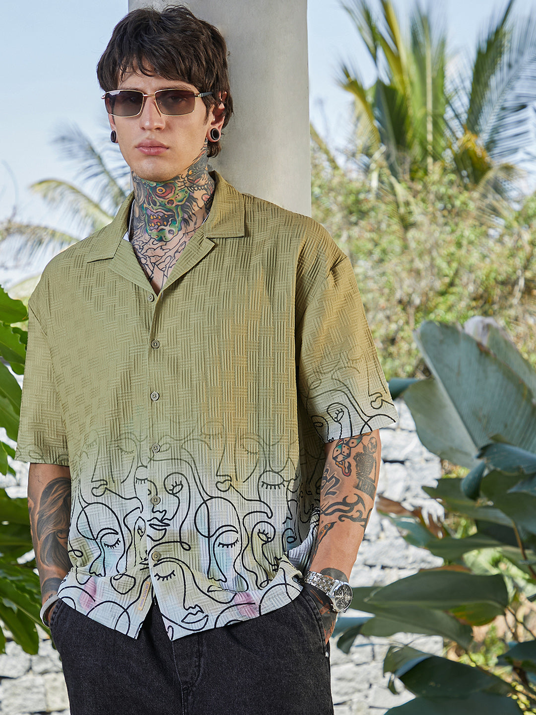 Campus Sutra Faces-Ombre Oversized Shirt