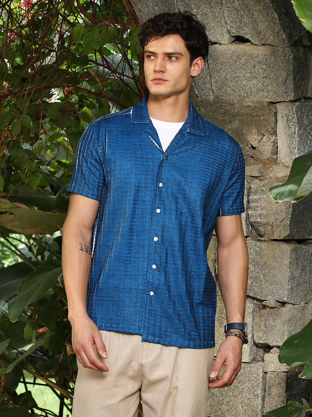 Campus Sutra Electric Blue Dye-Textured Cuban Oversized Shirt