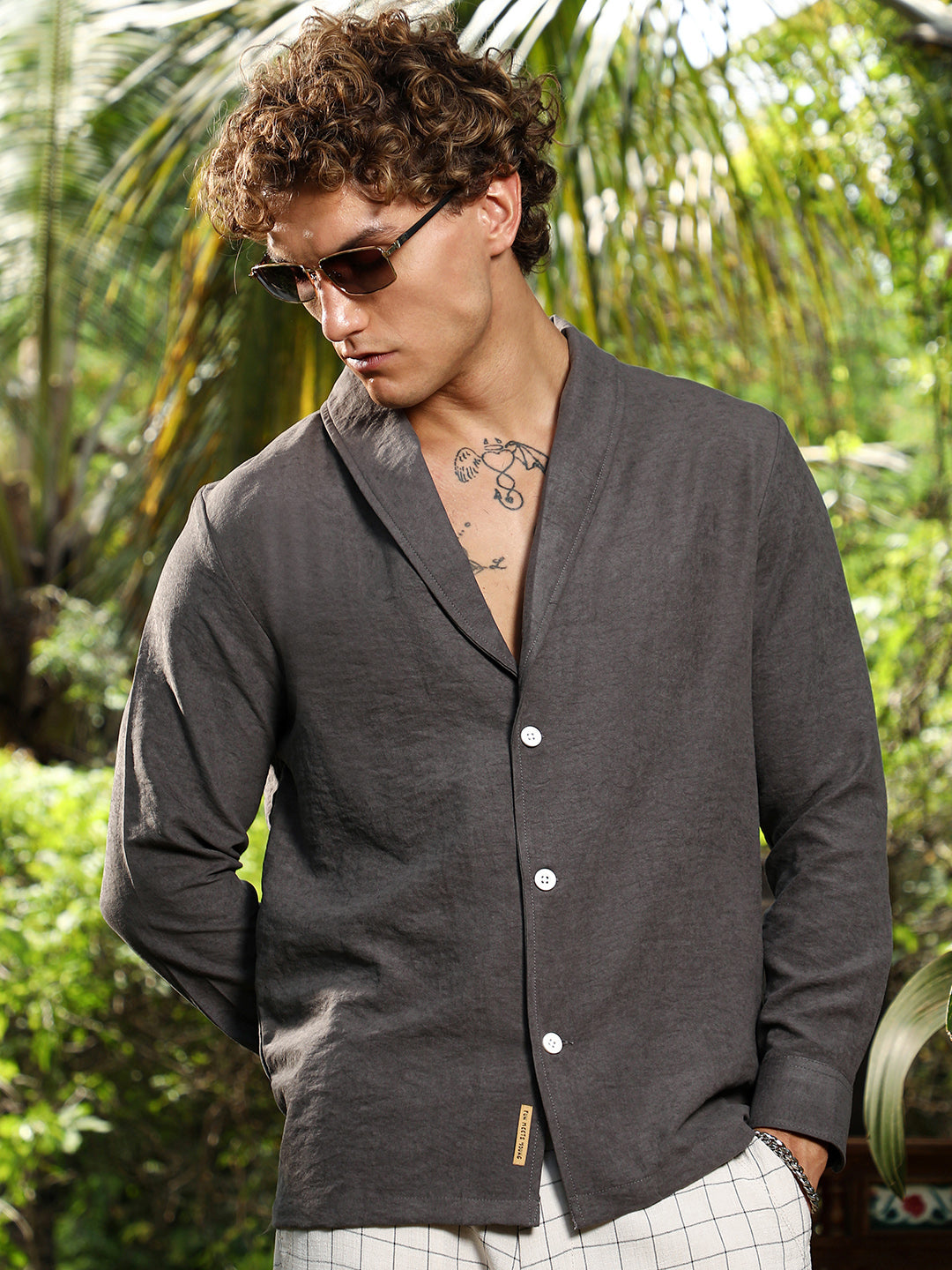 Campus Sutra Solid Shawl Collar Oversized Shirt