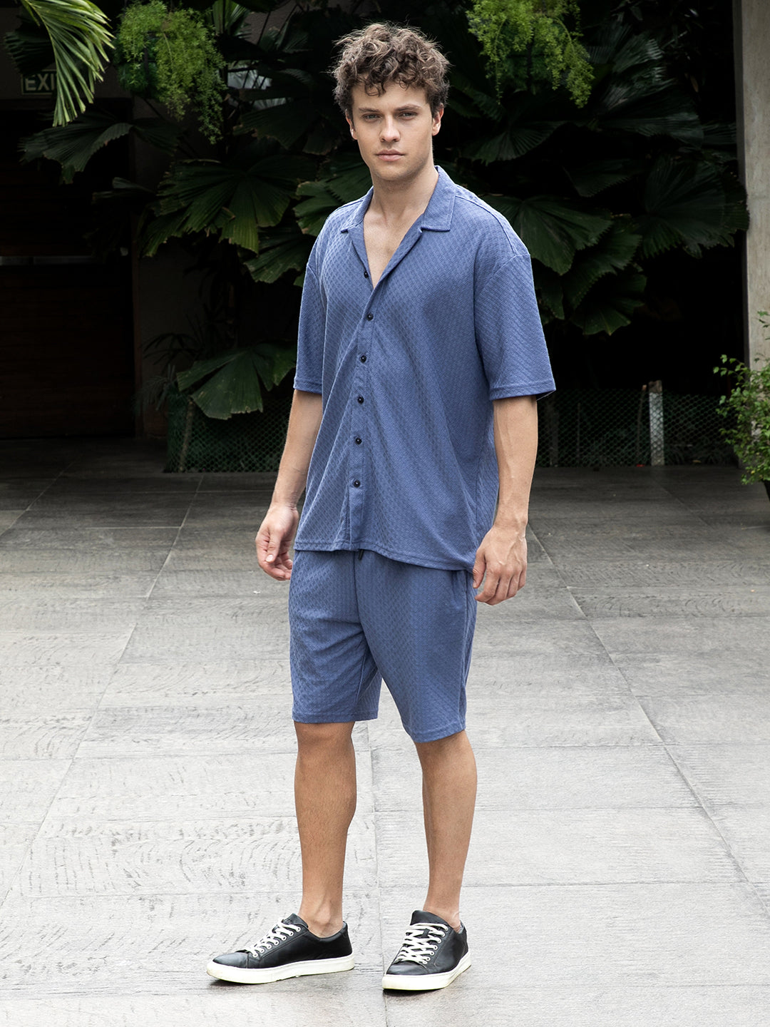 Campus Sutra Trellis-Textured Relaxed Co-Ord Set