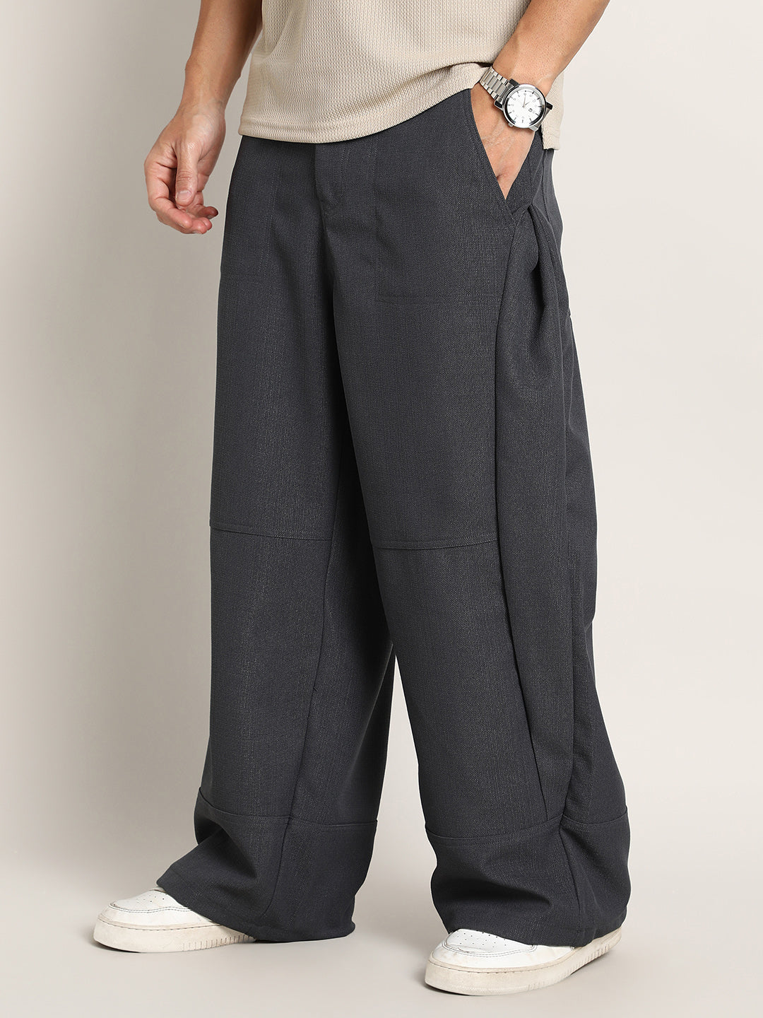 Campus Sutra Lightweight - Panelled Baggy Cargo Trousers