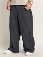 Campus Sutra Lightweight - Panelled Baggy Cargo Trousers
