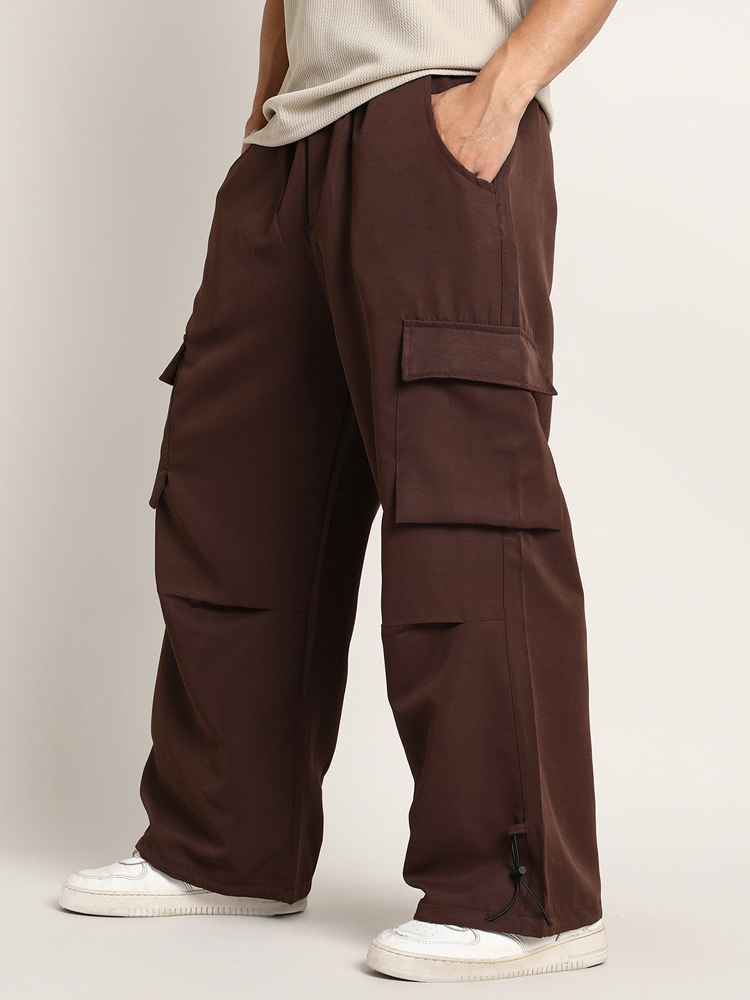 Campus Sutra Parachute-Relaxed Cargo Trousers