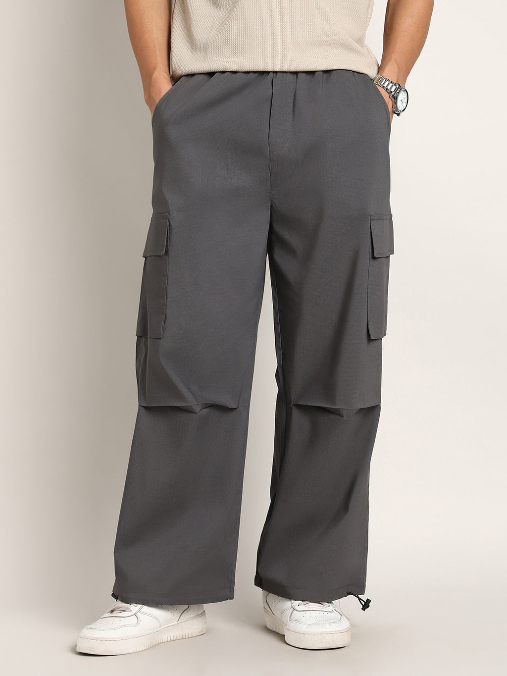 Campus Sutra Parachute-Relaxed Cargo Trousers