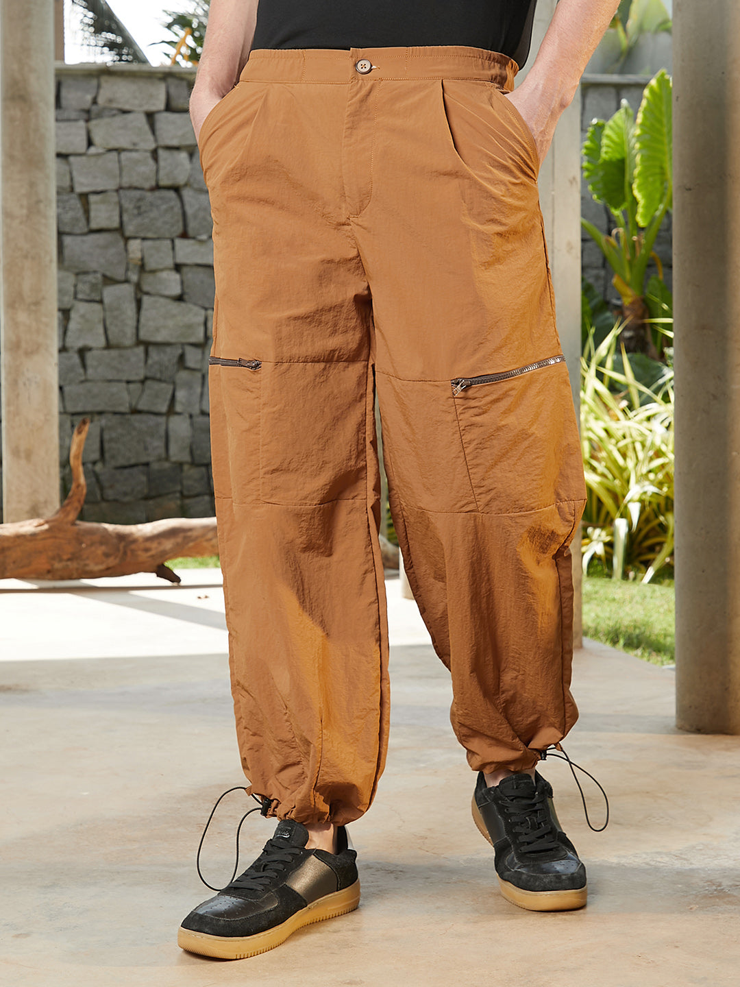 Campus Sutra Lightweight-Baggy Utility Trousers