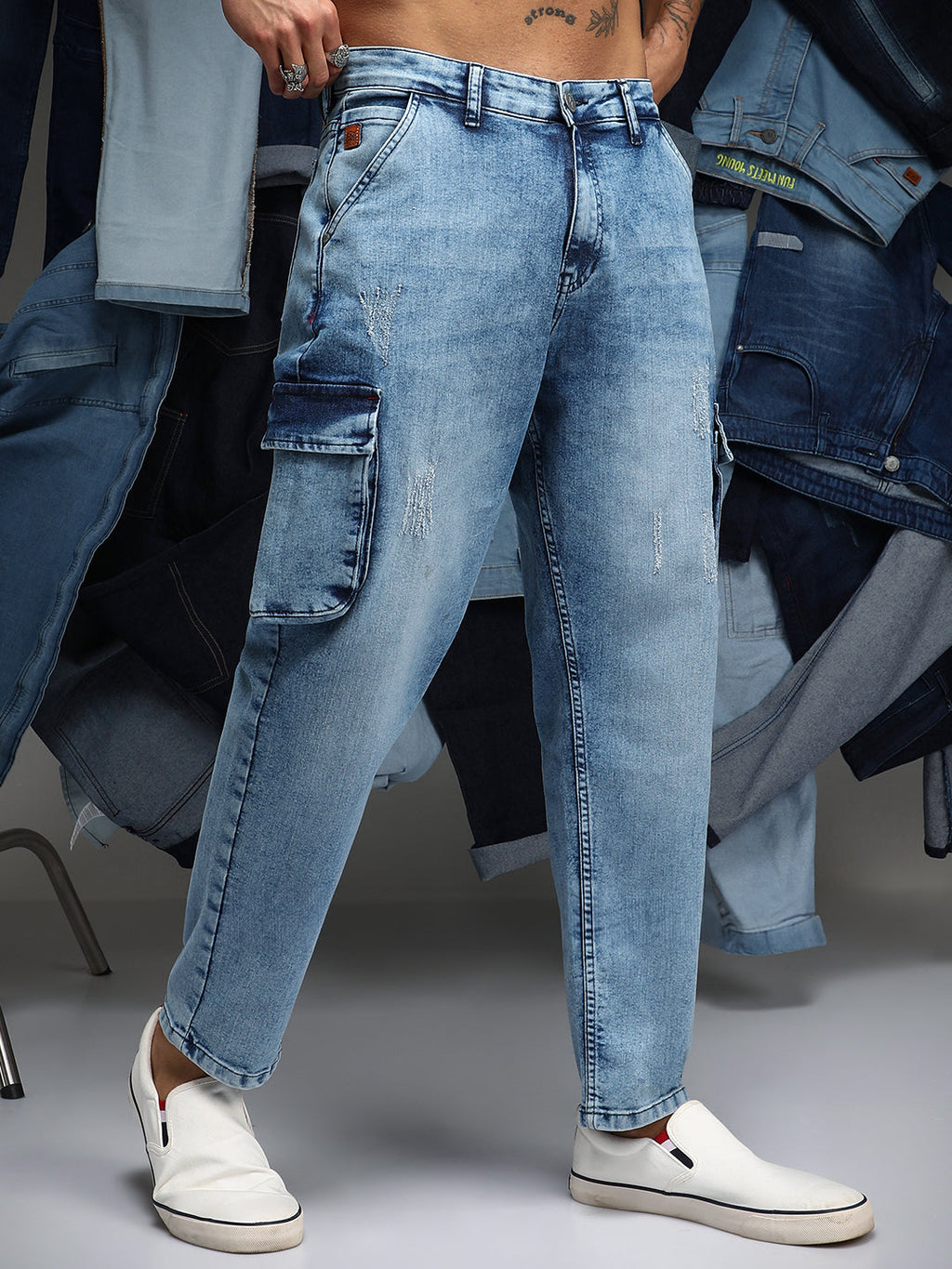 Campus Sutra Straight-Fit Utility Denim Jeans