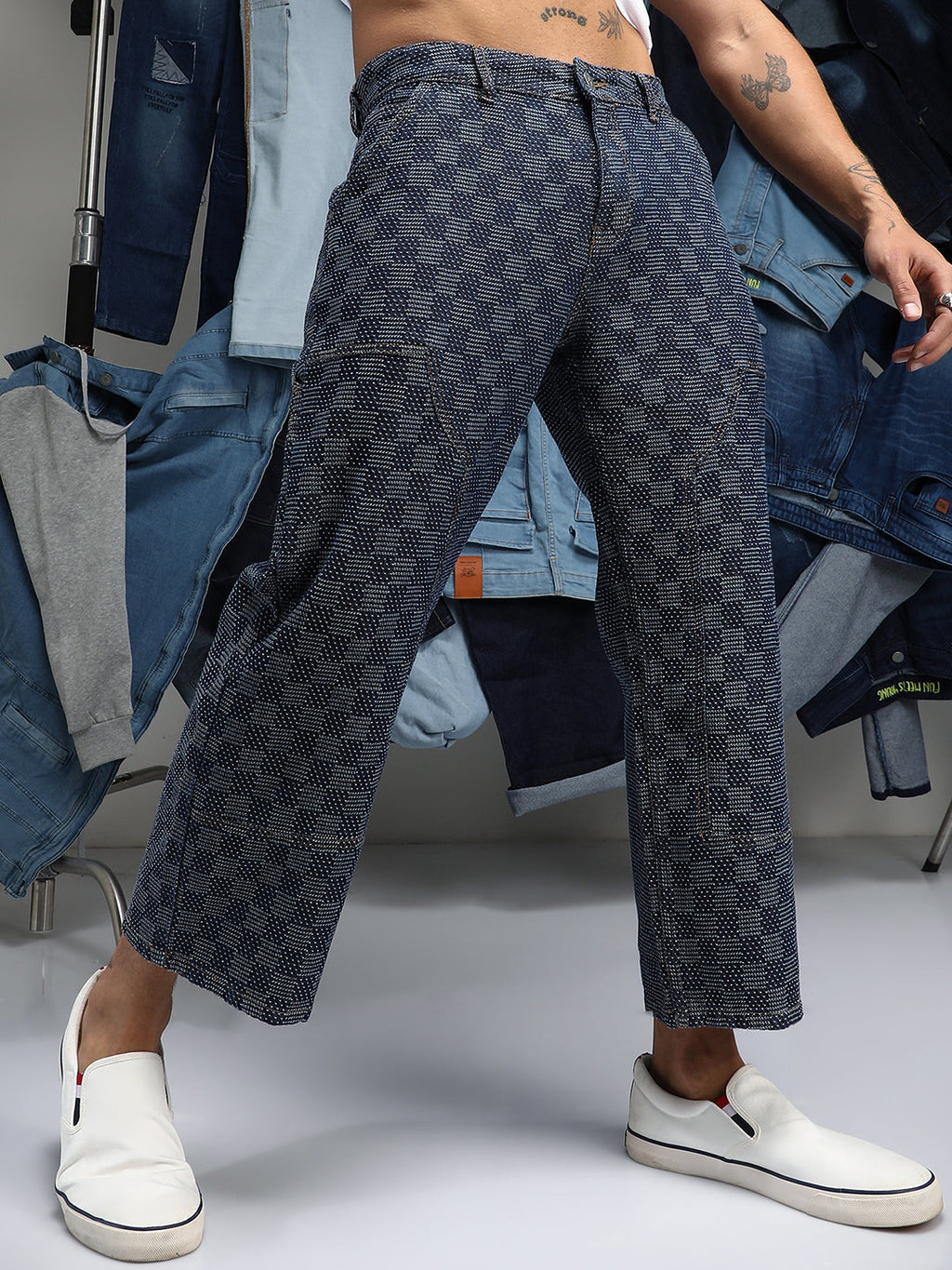 Campus Sutra Checker Baggy Utility Denim Jeans