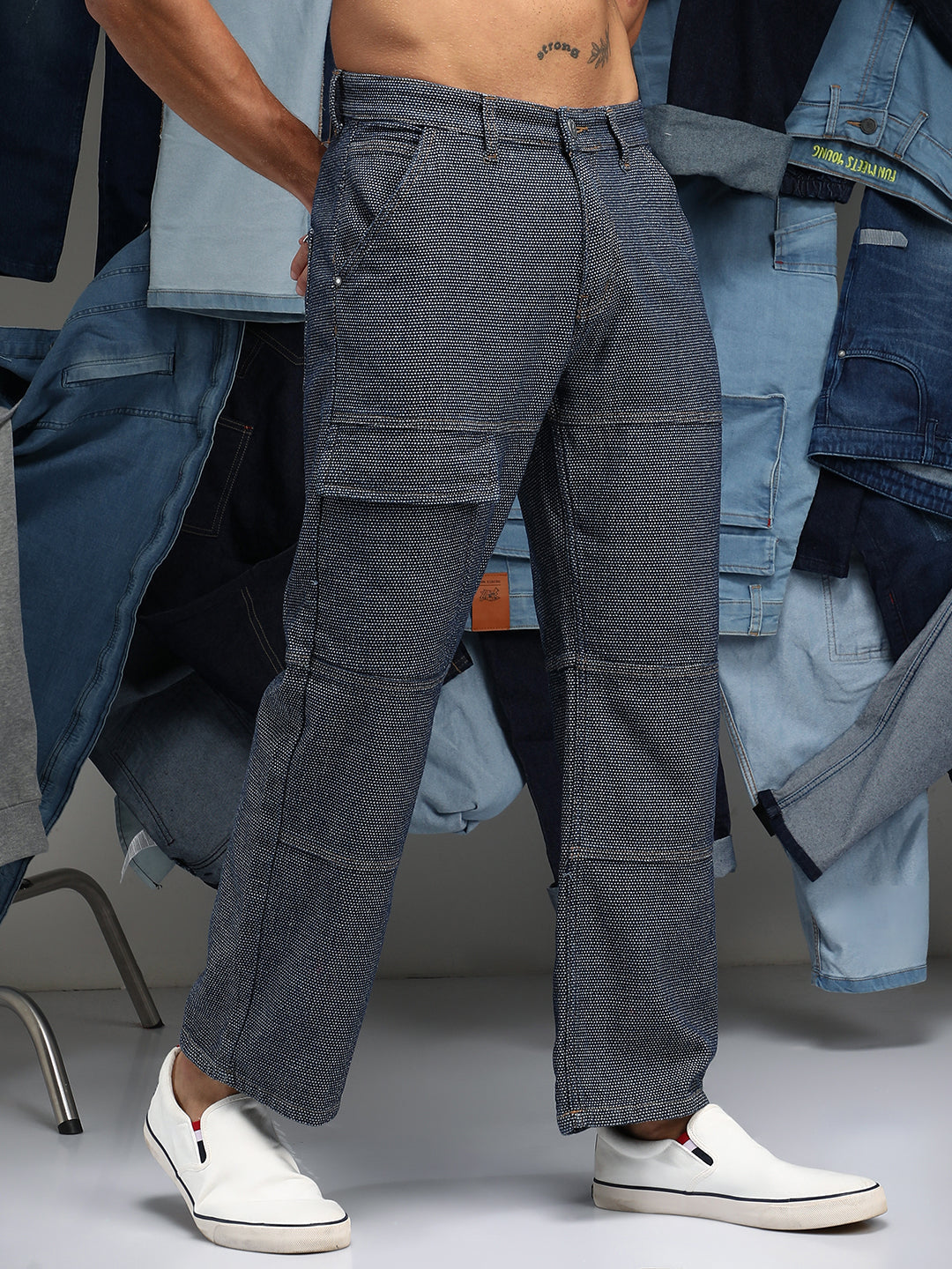 Campus Sutra Panelled Straight-Fit Denim Jeans