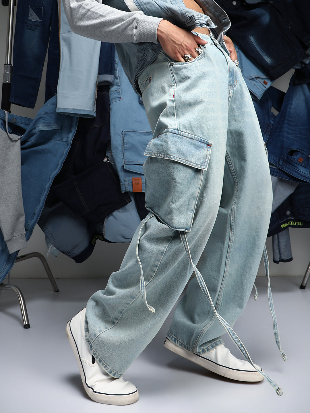 Campus Sutra Baggy Utility Denim Jeans