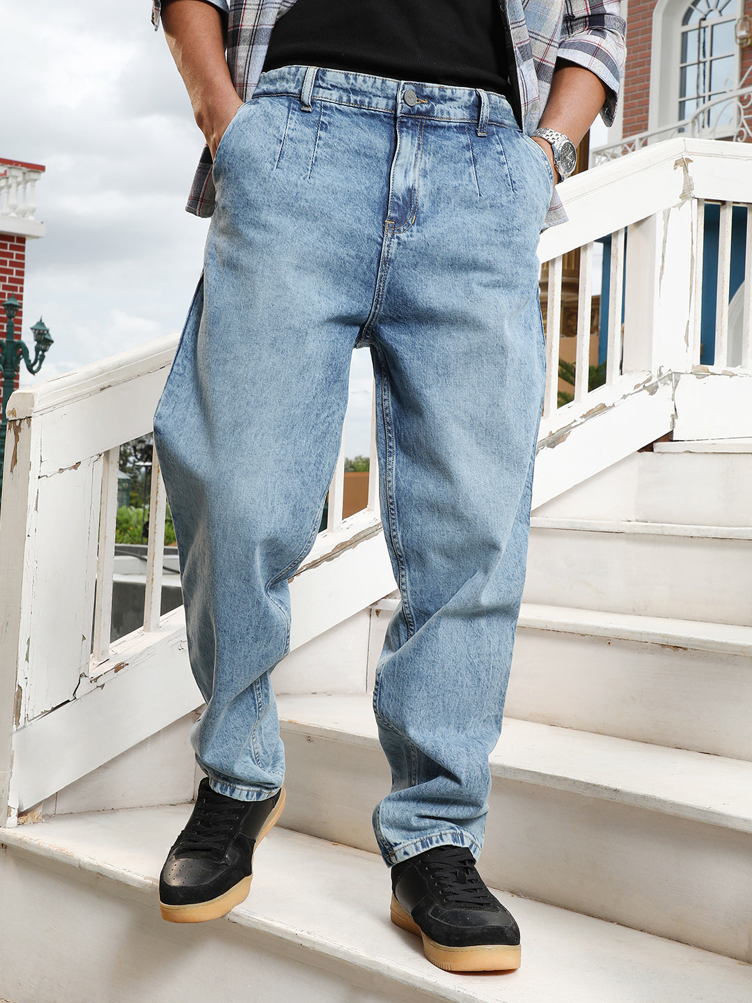 Campus Sutra Light-Wash Pleated Denim Jeans
