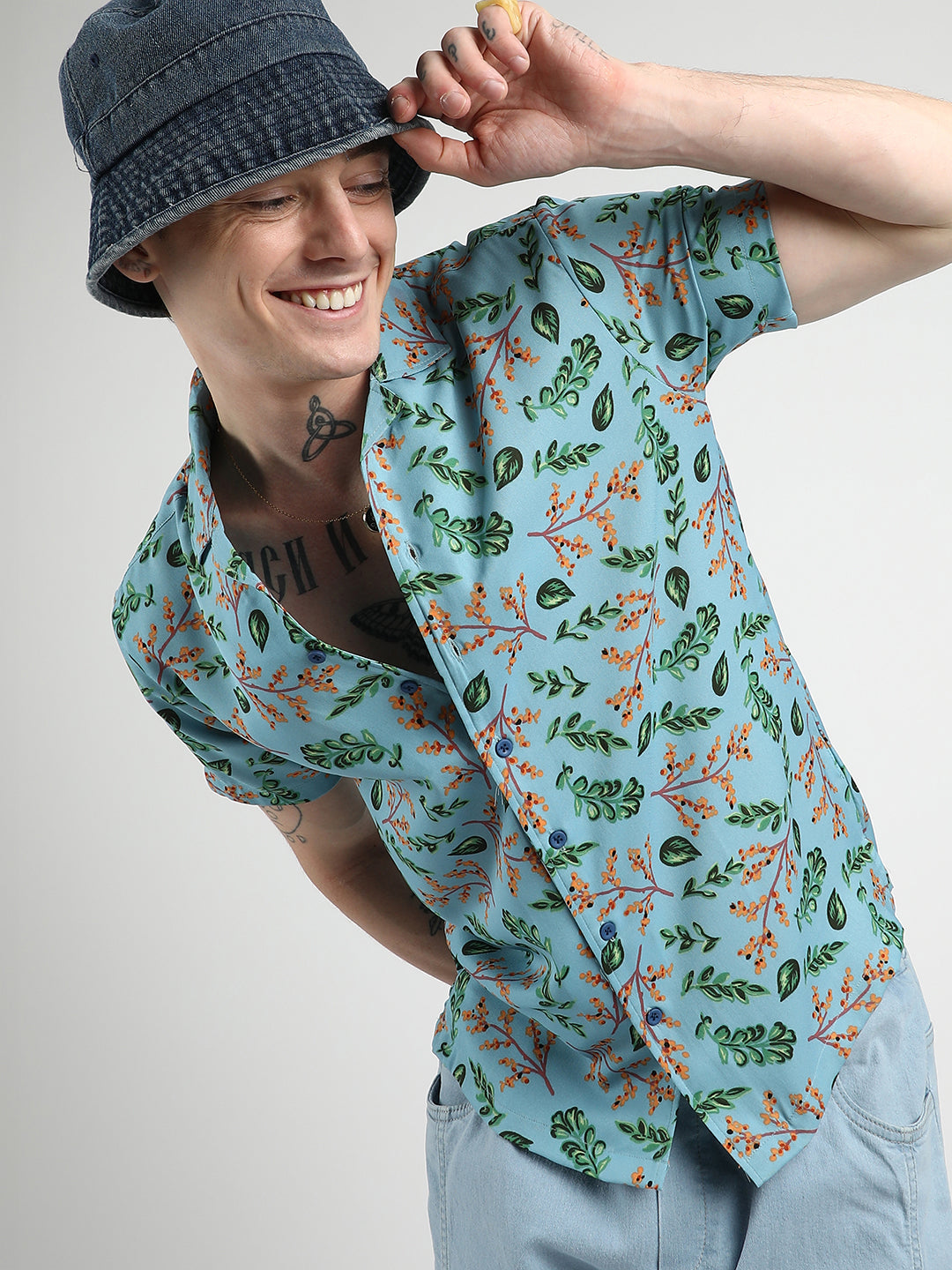Campus Sutra Men's Foliage Shirt