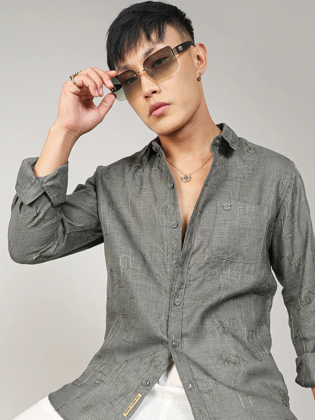 Campus Sutra Embroidered One-Lined Shirt