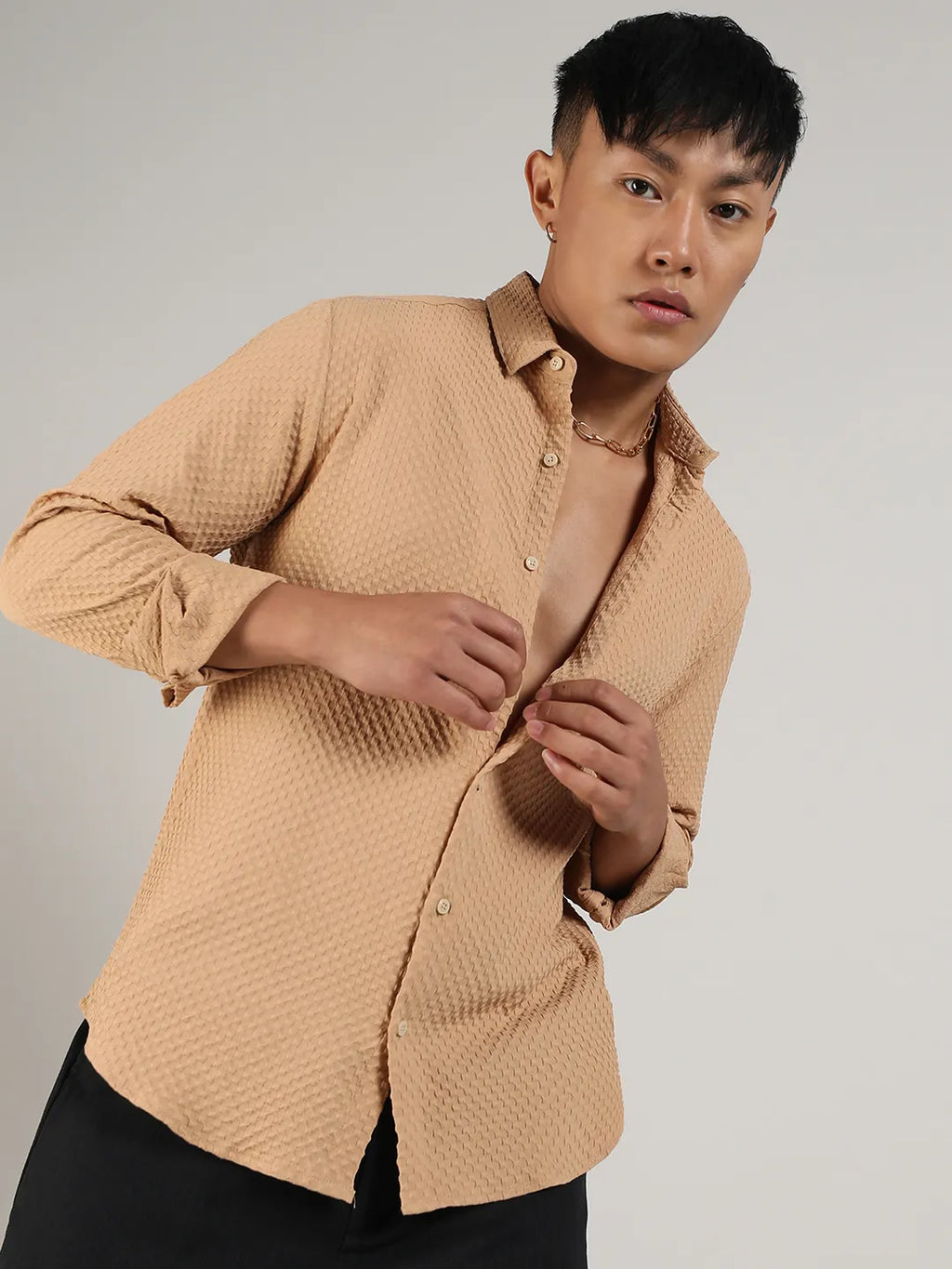 Campus Sutra Textured Micro Buffalo Check Shirt
