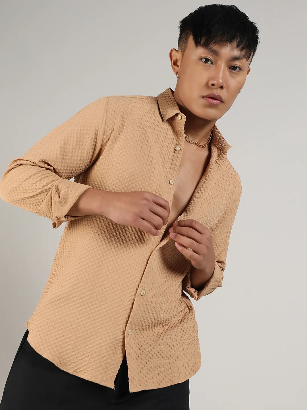 Campus Sutra Textured Micro Buffalo Check Shirt