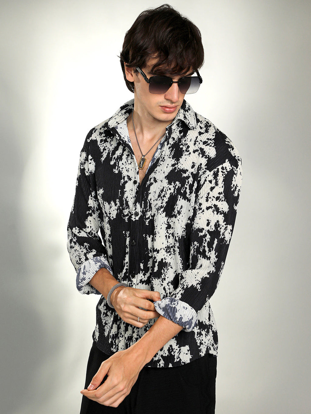 Campus Sutra Splash-Pleat Shirt