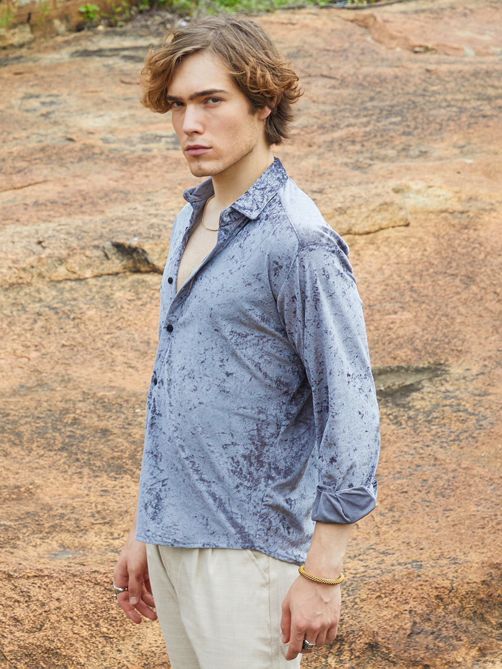 Campus Sutra Solid Velvet Shirt