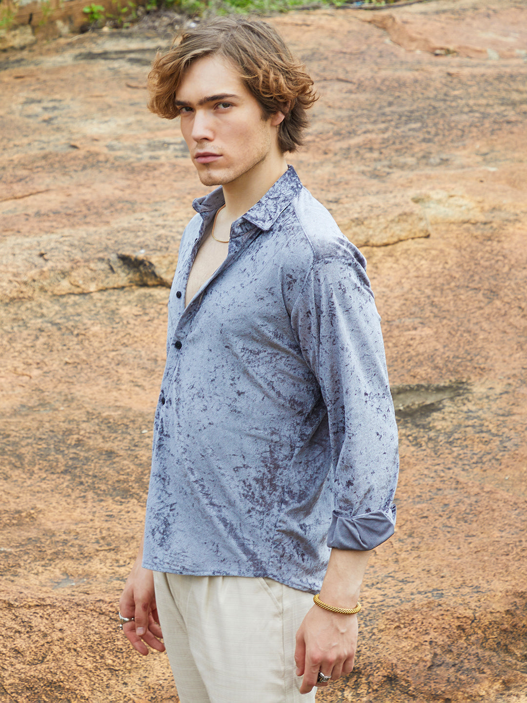 Campus Sutra Solid Velvet Shirt