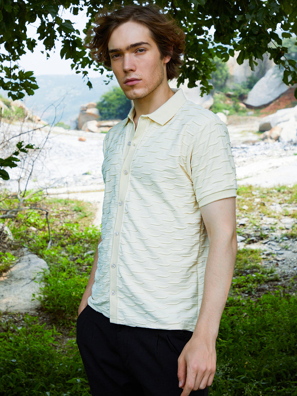 Campus Sutra Solid Creased Knit Shirt