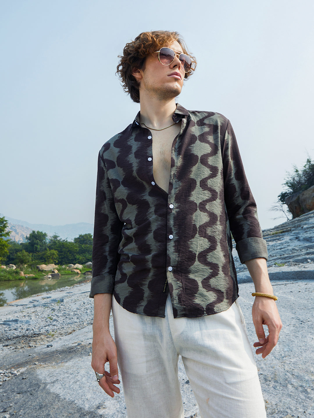 Campus Sutra Wave-Ombre Shirt