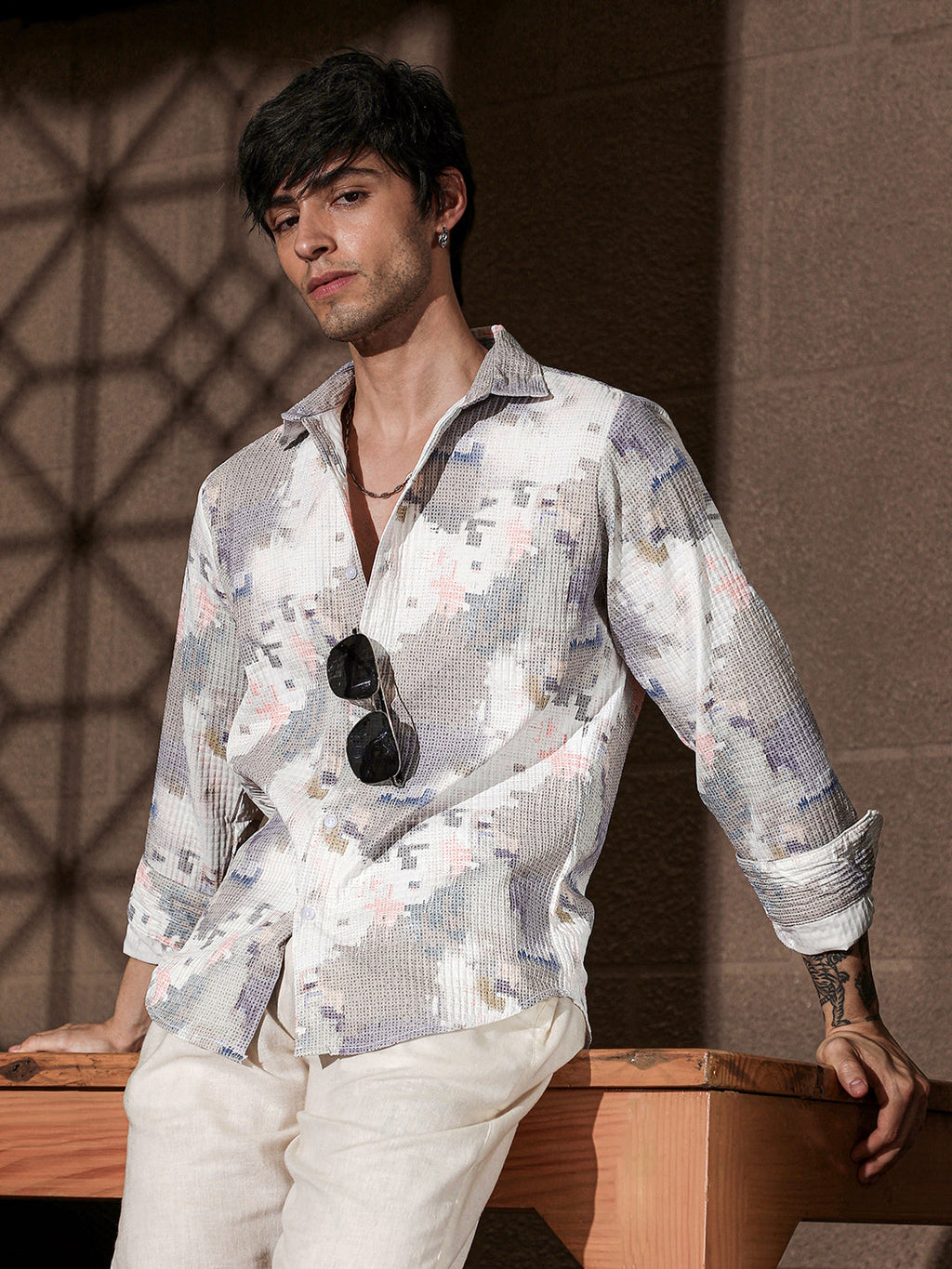 Campus Sutra Artistic-Blur Shirt