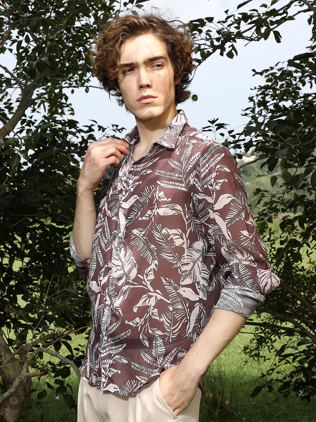 Campus Sutra Canopy Imprint Shirt