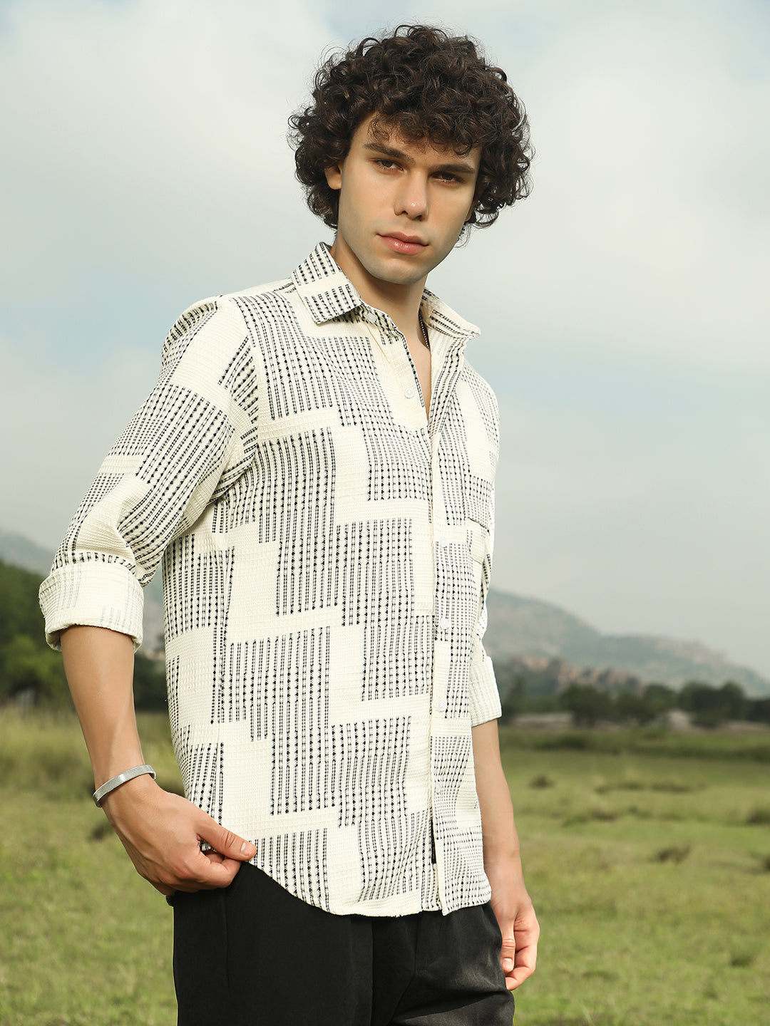 Campus Sutra Tier-Imprint Shirt
