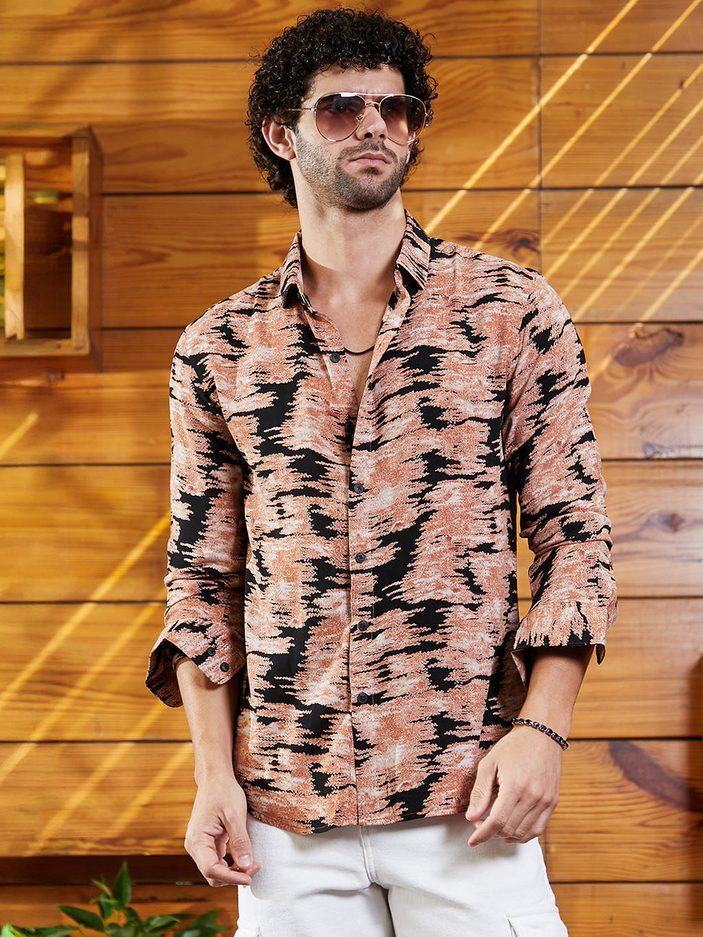 Campus Sutra Contrast-Scuff Shirt