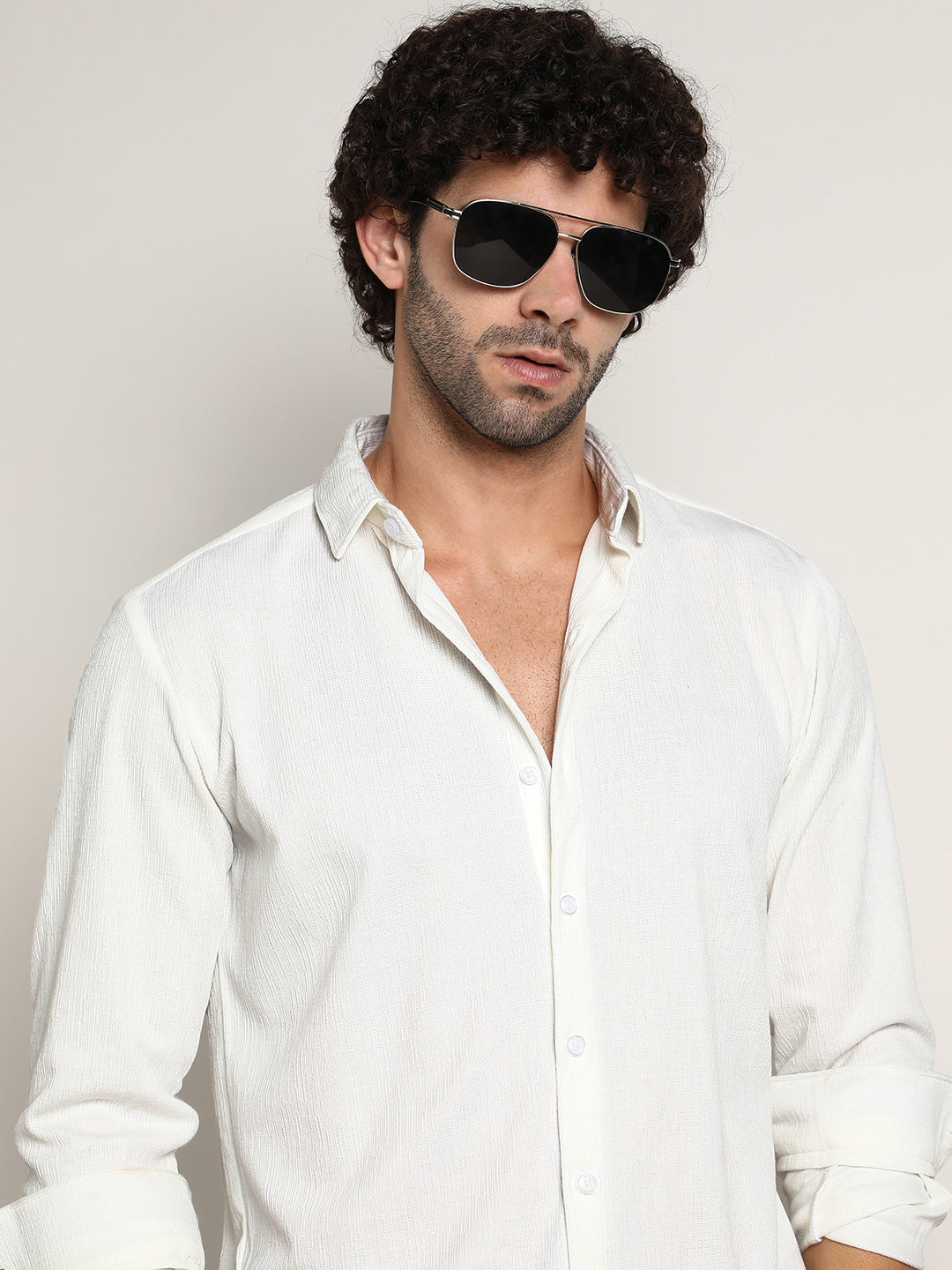 Campus Sutra Solid Jaquard Shirt