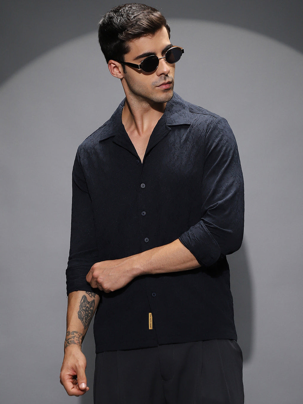 Campus Sutra Textured-Cuban Shirt
