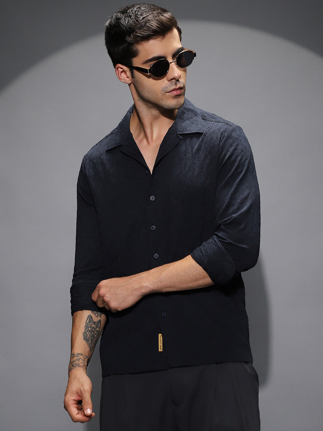 Campus Sutra Textured-Cuban Shirt