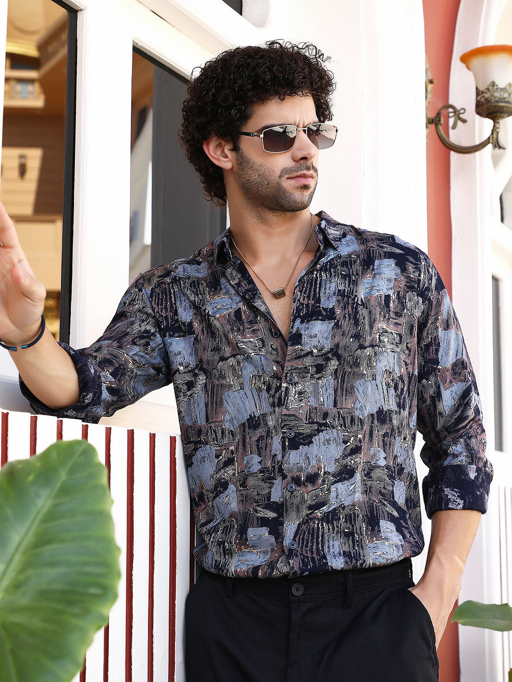 Campus Sutra Foil-Impressions Regular Shirt