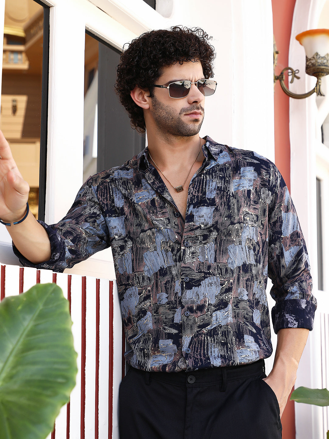 Campus Sutra Foil-Impressions Regular Shirt