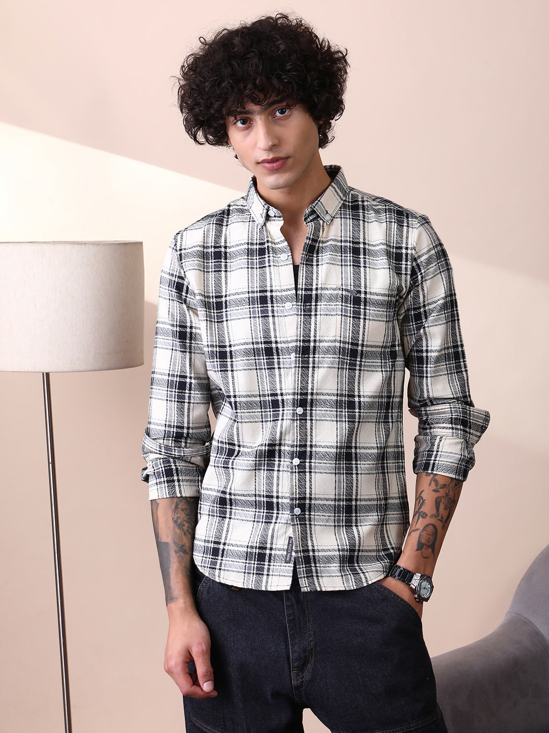 Campus Sutra Halo-Graph Regular Shirt