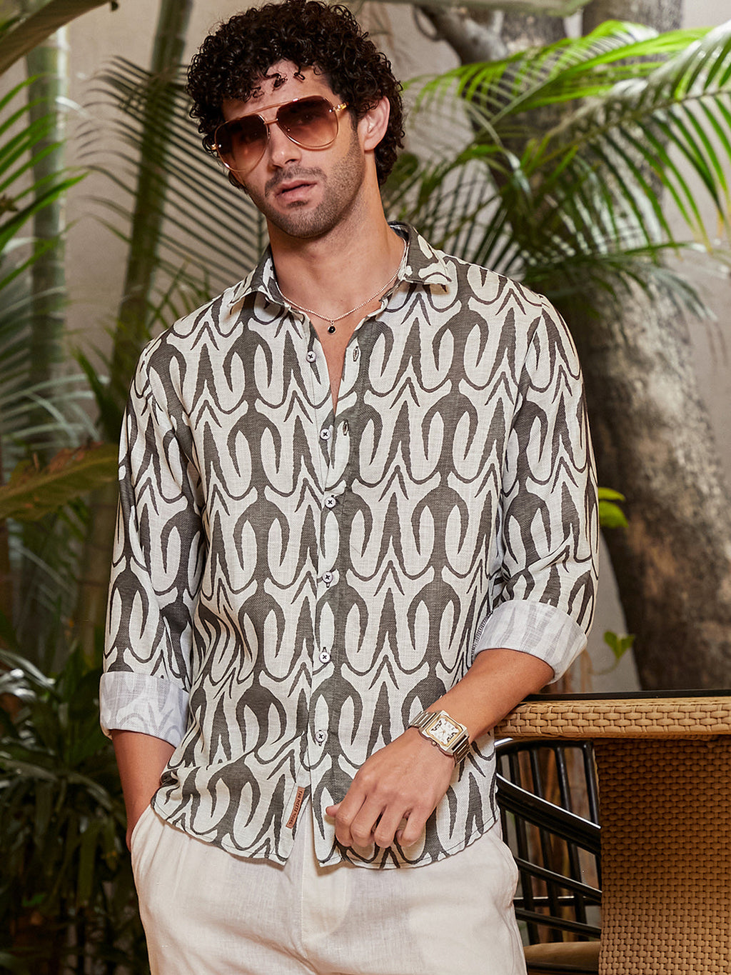 Campus Sutra Trident Imprint Shirt