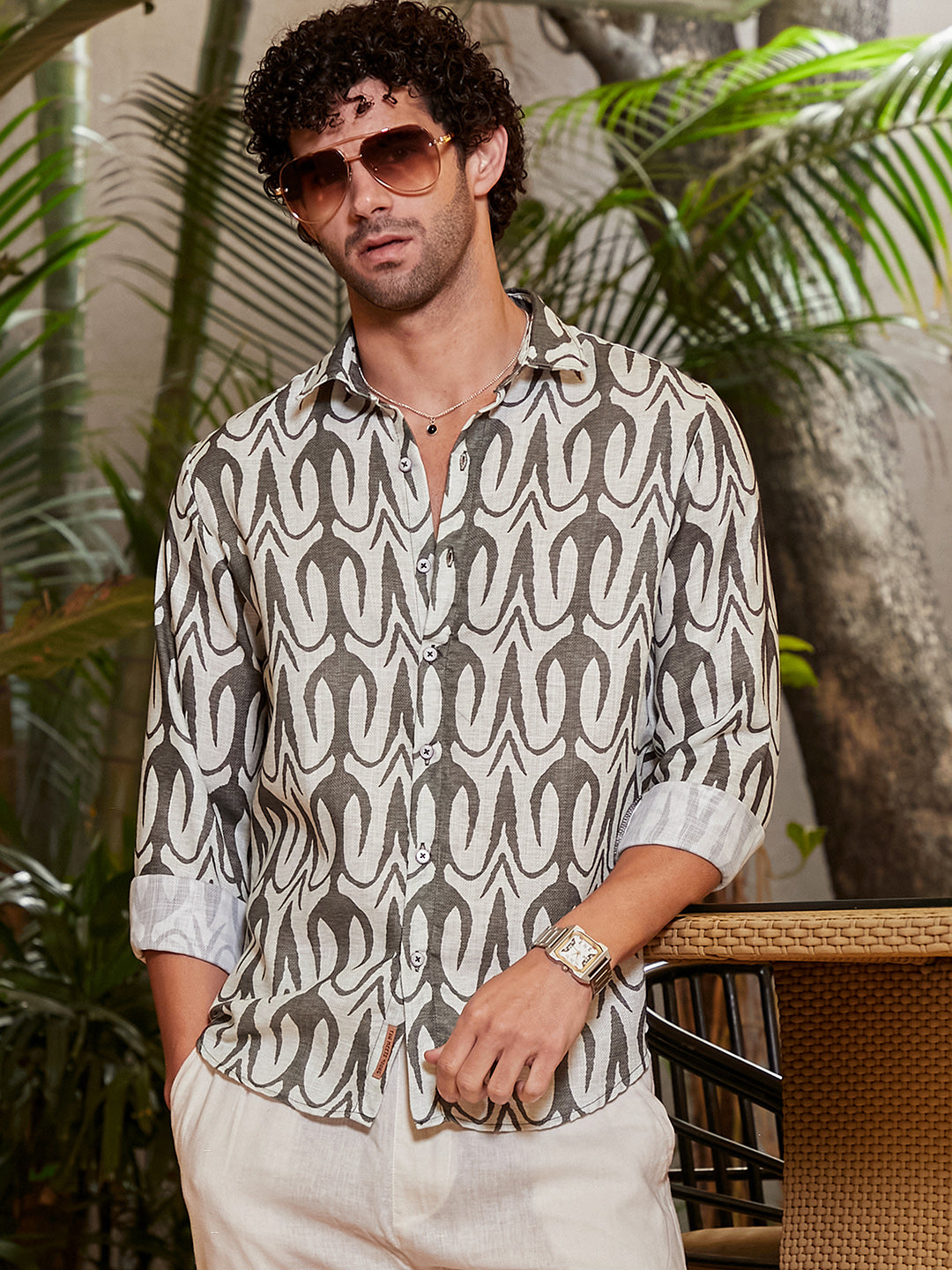 Campus Sutra Trident Imprint Shirt