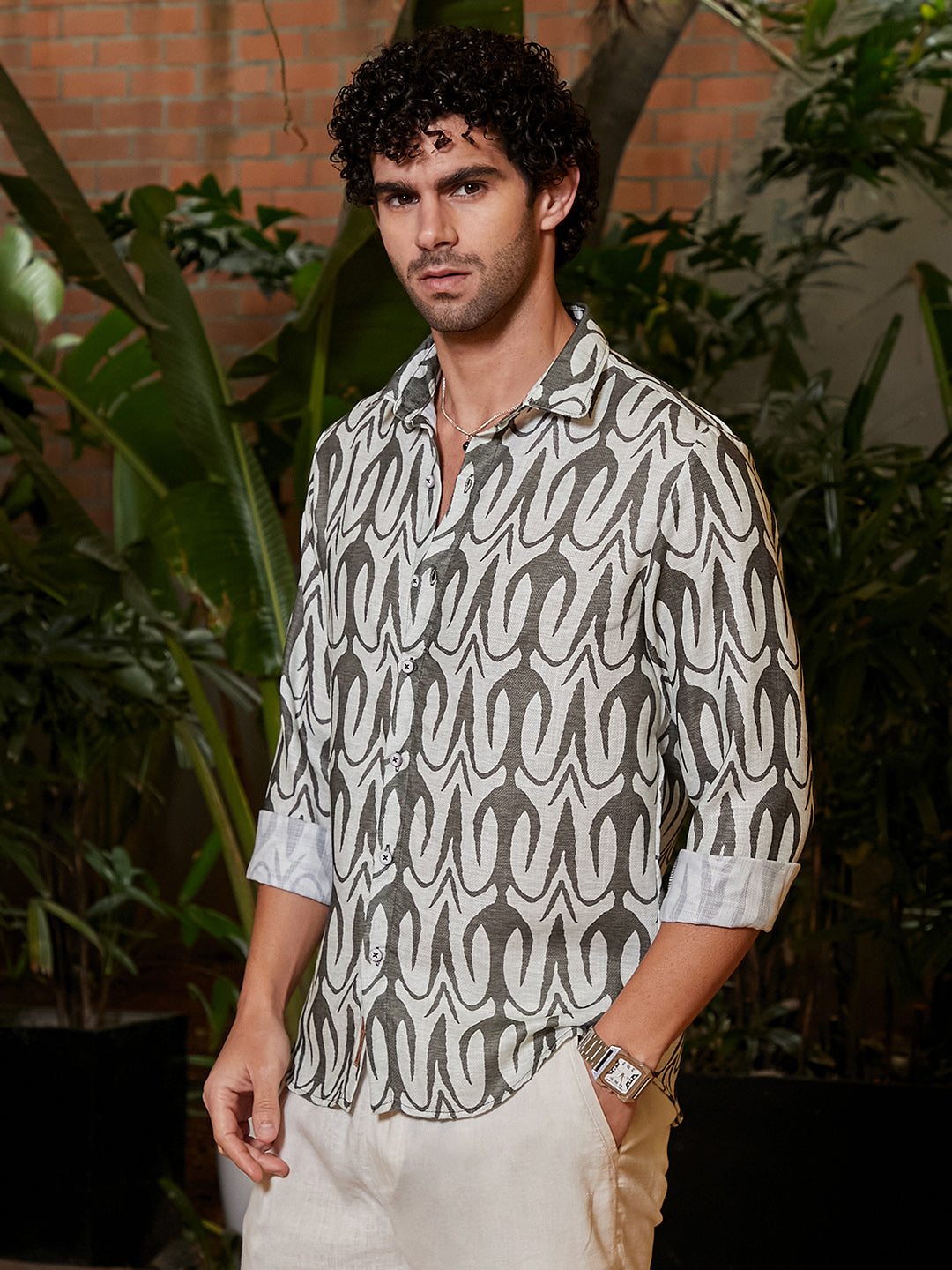 Campus Sutra Trident Imprint Shirt