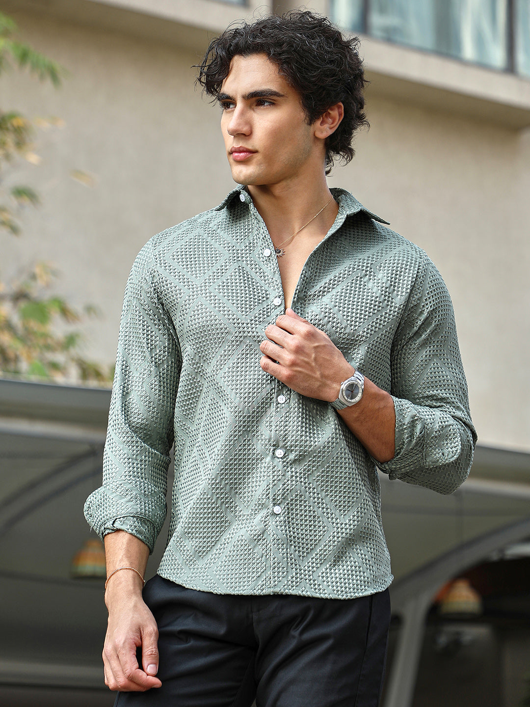 Campus Sutra Shard-Tactile Shirt