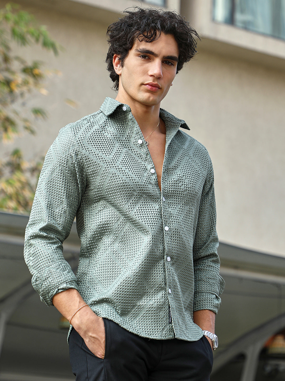 Campus Sutra Shard-Tactile Shirt