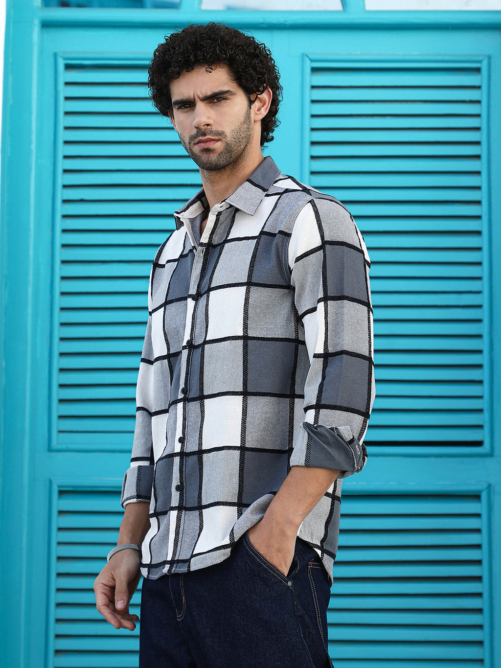 Campus Sutra Outlined-Buffalo Regular Shirt