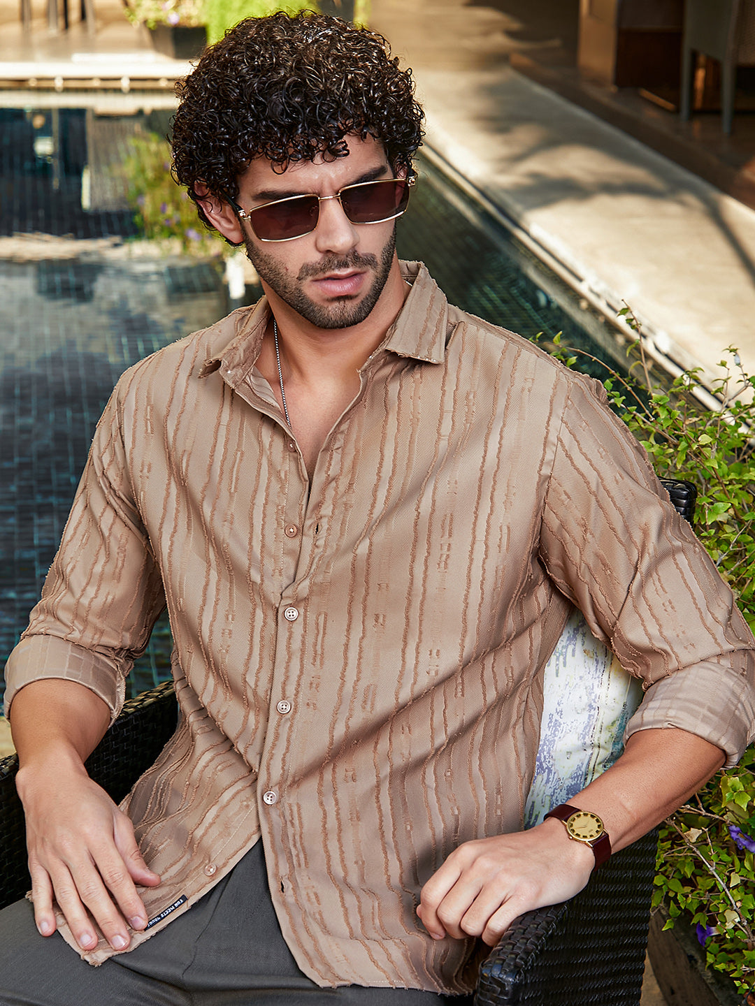 Campus Sutra Ripple-Edge Shirt