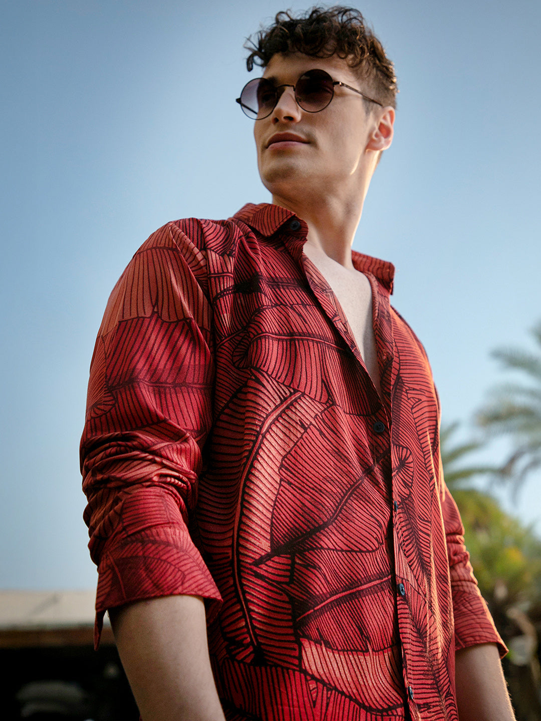 Campus Sutra Foliage-Outline Shirt