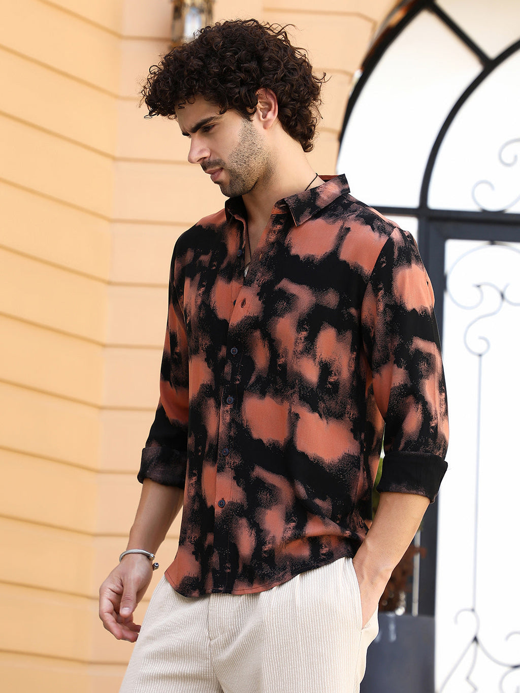 Campus Sutra Smudged-Block Regular Shirt