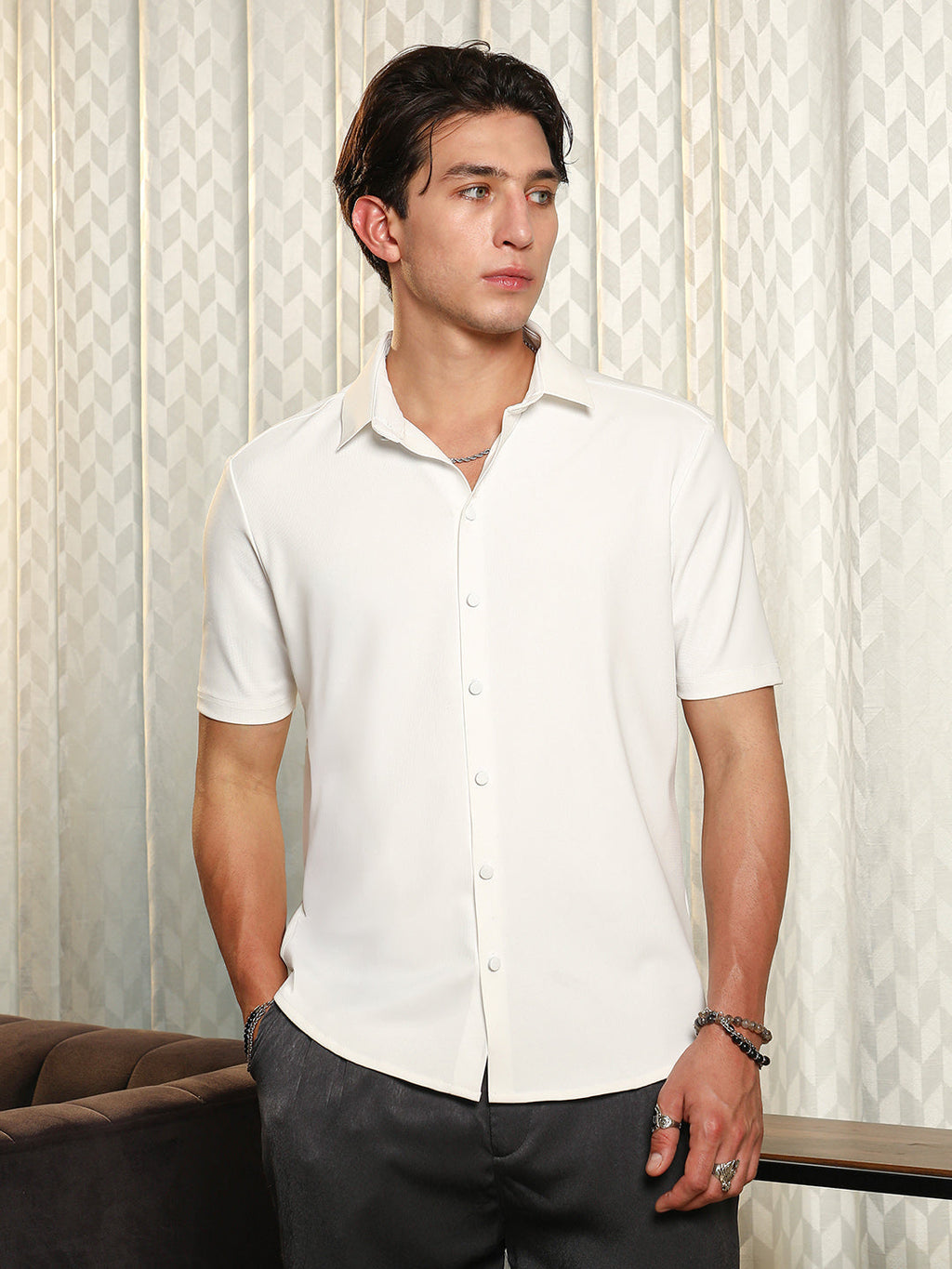 Campus Sutra Seamless Waffle-Knit Shirt