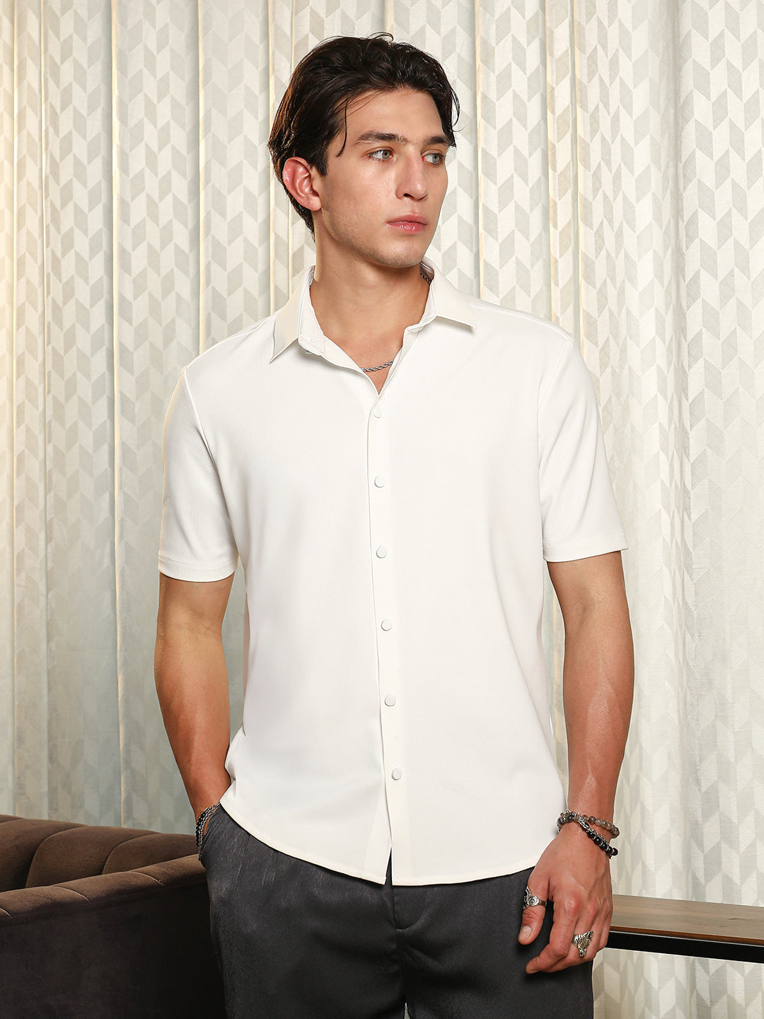 Campus Sutra Seamless Waffle-Knit Shirt