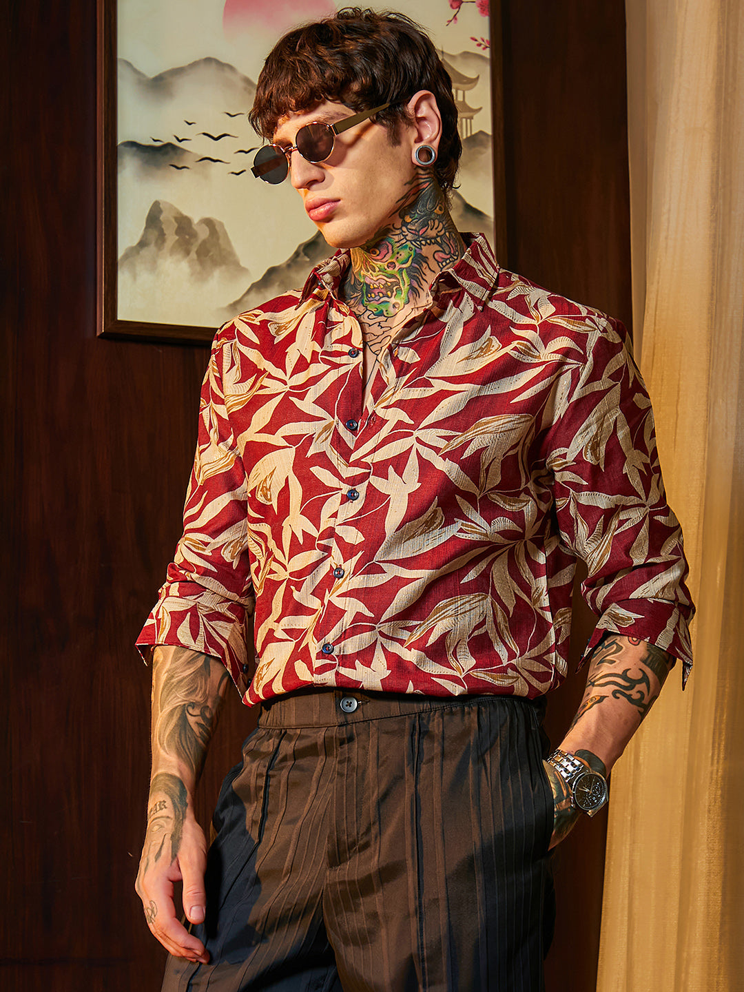 Campus Sutra Flore Noir Shirt