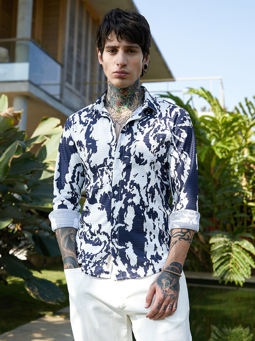 Campus Sutra Splash-Tactile Shirt