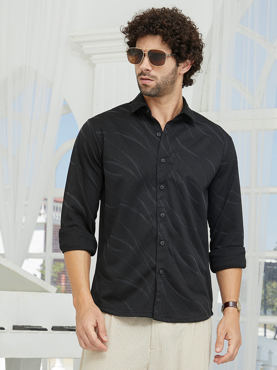 Campus Sutra Scratch-Tactile Shirt
