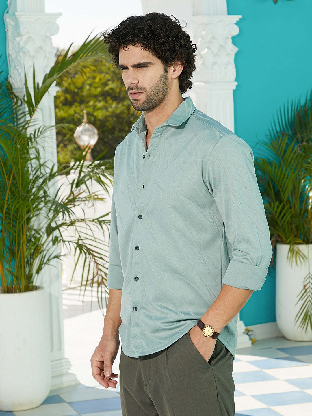 Campus Sutra Scratch-Tactile Shirt