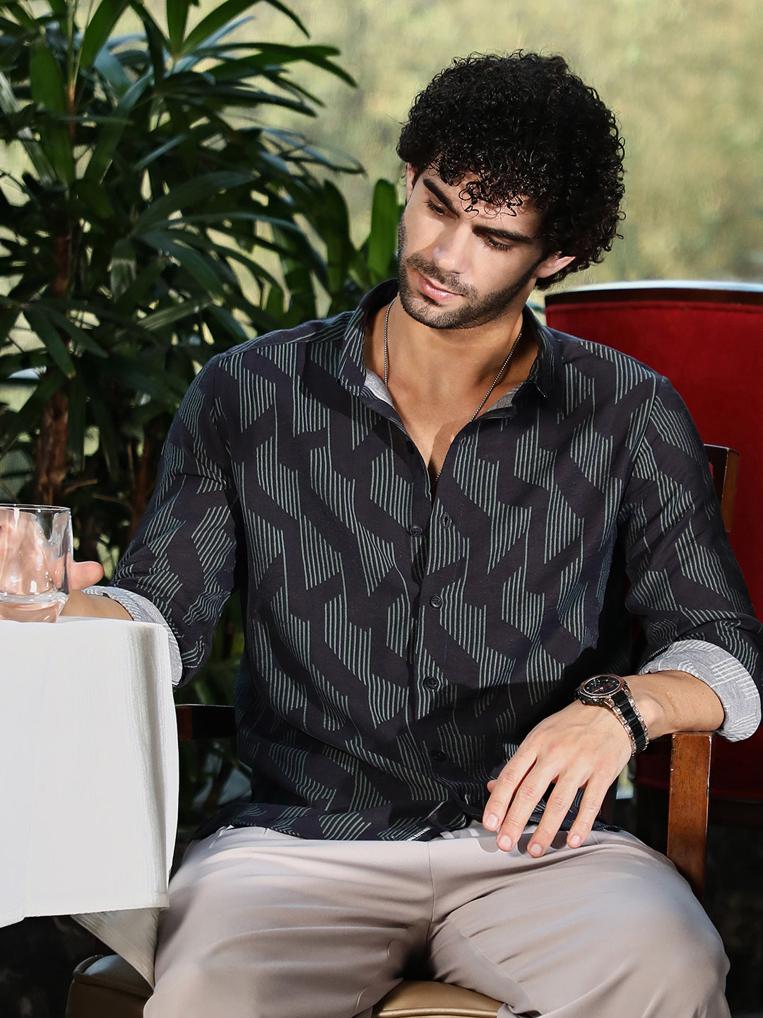 Campus Sutra Pinstriped-Track Regular Shirt